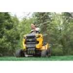 Cub Cadet XT1 LT42 IP Lawn Tractor - Image 15